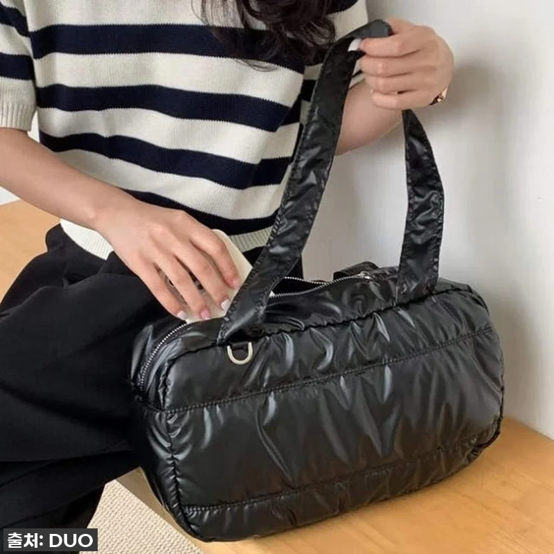 가벼운 데일리 사각 패딩 바게트 쇼퍼 관련 이미지 1