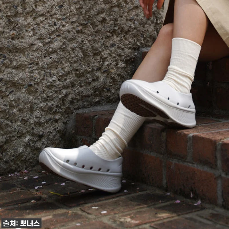 이슈템 떴다! 찐으로 발 편한 '리바 관련 이미지 2