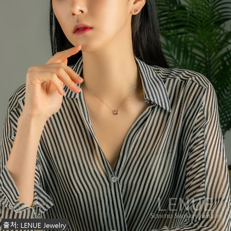 레뉴 11월 탄생석목걸이 블루 토파즈 관련 이미지 7