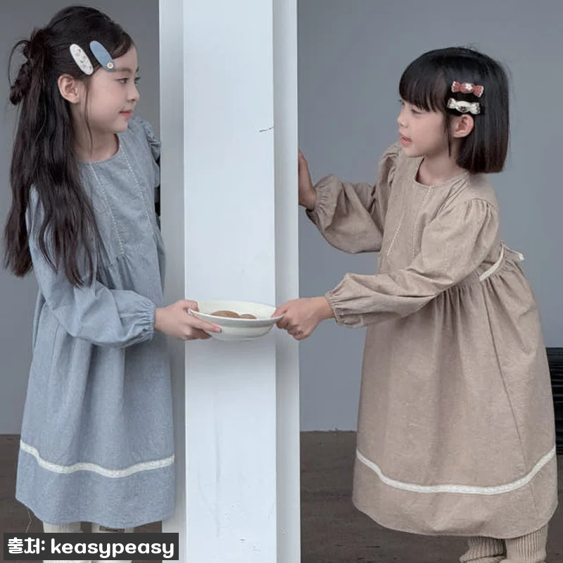 토숀 레이스 배색 핀턱주름 셔링 드레 관련 이미지 1