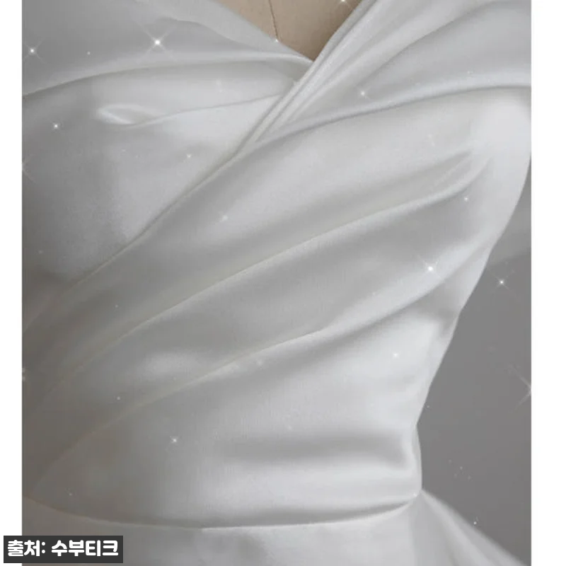 새틴 약혼 피로연 스냅촬영 이브닝 본 관련 이미지 3
