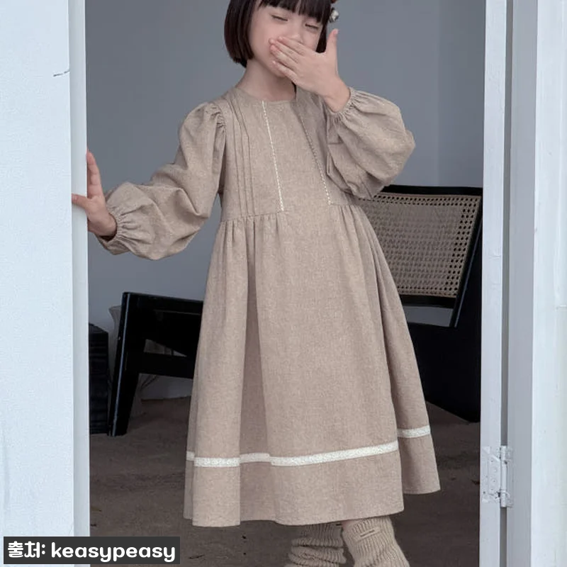 토숀 레이스 배색 핀턱주름 셔링 드레 관련 이미지 4