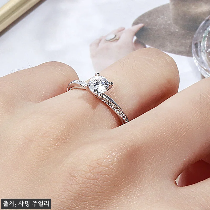 5부 다이아 반지 샤인 키스미, 프로포즈·웨딩 밴드로 눈여겨볼 이슈템 14 5부 다이아 반지 샤인 키스미, 프로 관련 이미지 2