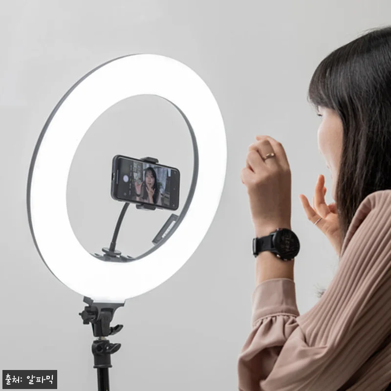 알파믹 18인치 방송 영상 촬영 뷰티 관련 이미지 3