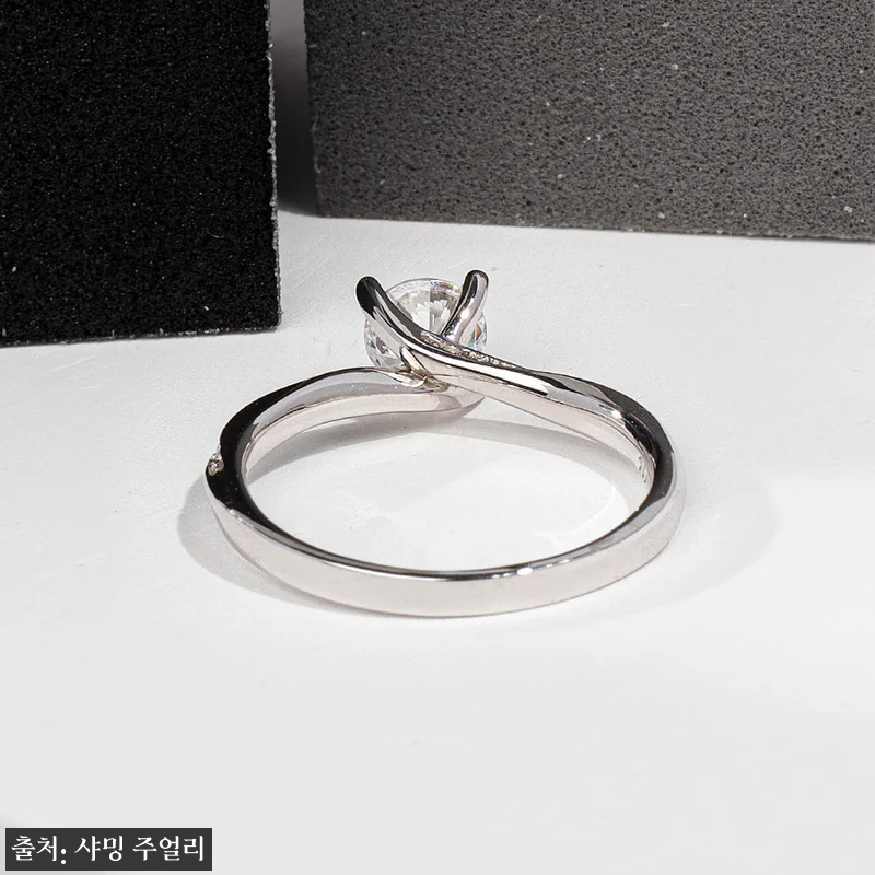 5부 다이아 반지 샤인 키스미, 프로포즈·웨딩 밴드로 눈여겨볼 이슈템 15 5부 다이아 반지 샤인 키스미, 프로 관련 이미지 3