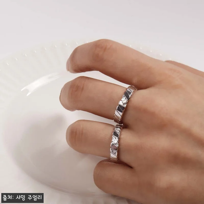1부 다이아 커플링 듀엔 심플 금 반지, 결혼기념일 선물로 눈여겨본 할인 정보 11 1부 다이아 커플링 듀엔 심플 금 반 관련 이미지 4