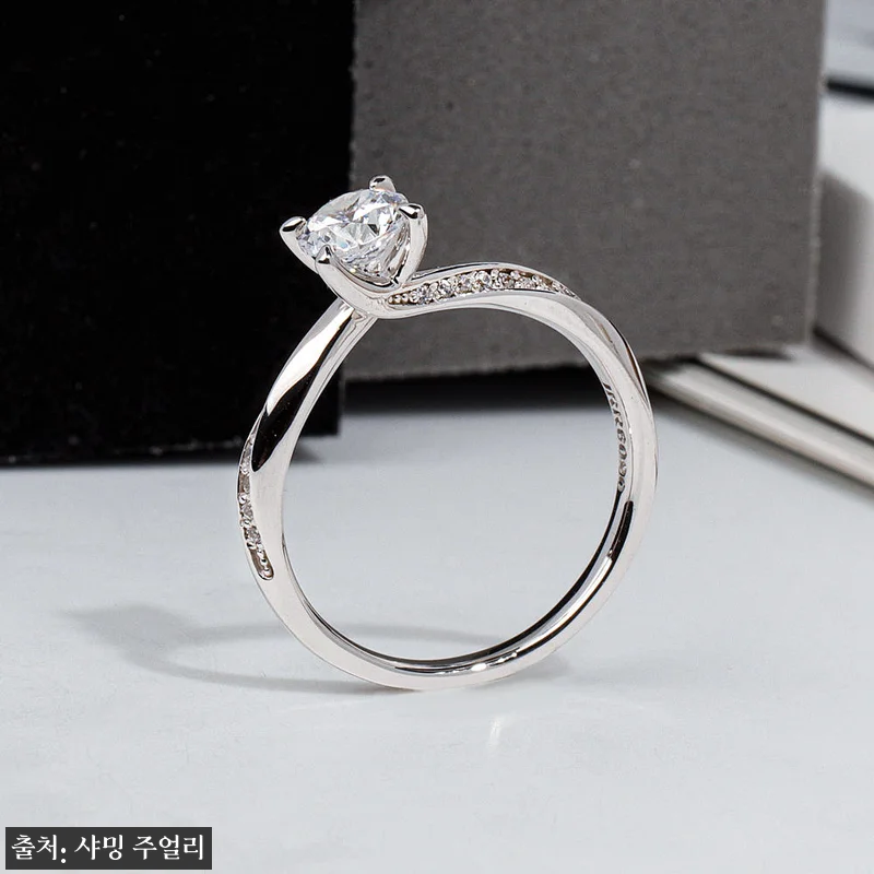 5부 다이아 반지 샤인 키스미, 프로포즈·웨딩 밴드로 눈여겨볼 이슈템 17 5부 다이아 반지 샤인 키스미, 프로 관련 이미지 5