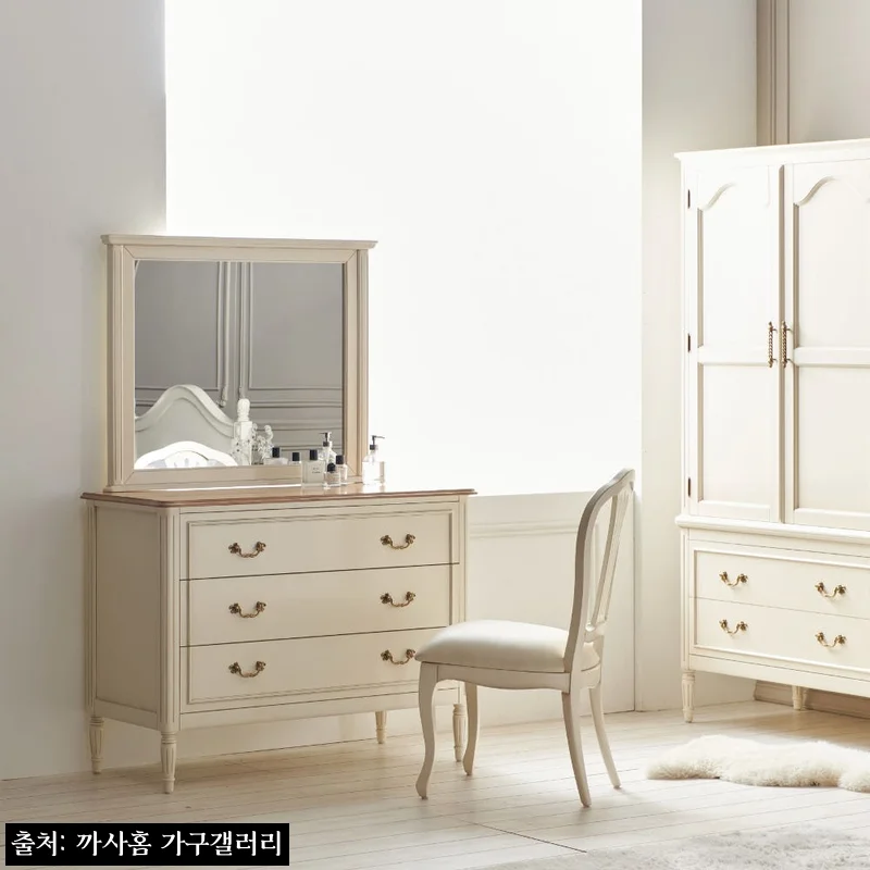 까사홈 헤이미 아이보리 엔틱 원목 서랍장 화장대, 디자인은 눈길 끌고 마감 확인은 필수인 솔직 체크