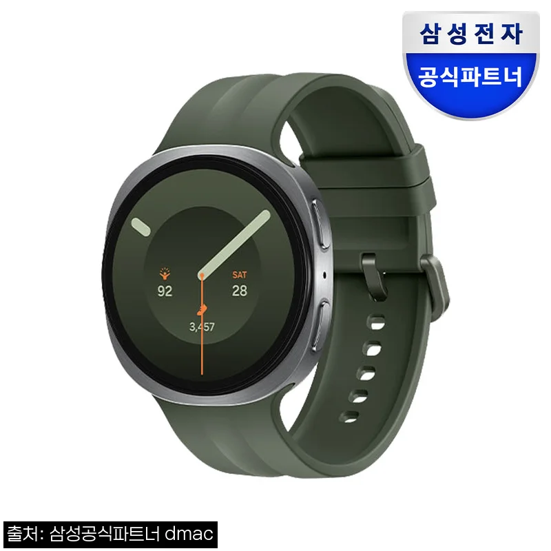 삼성 갤럭시 워치9 44mm LTE 실버 강화유리 2매 패키지, 큰 화면 선호한다면 눈여겨볼 이슈템
